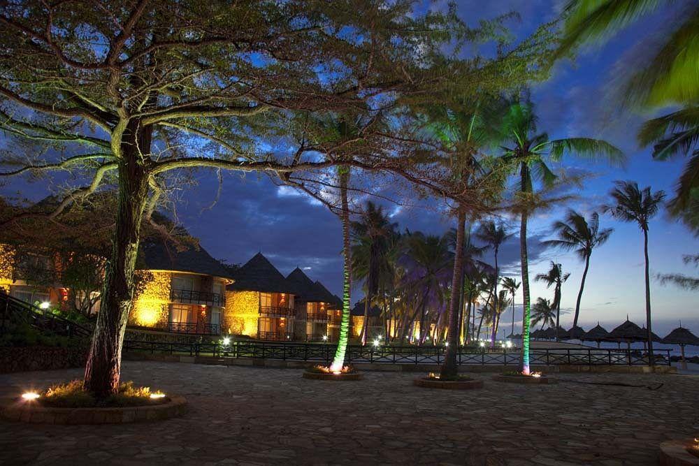 Ledger Plaza Bahari Beach Dar es Salaam Buitenkant foto